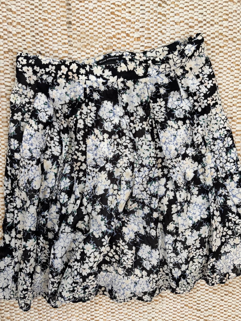Navy, black, blue White flouncy Floral Pleated Mini Skirt